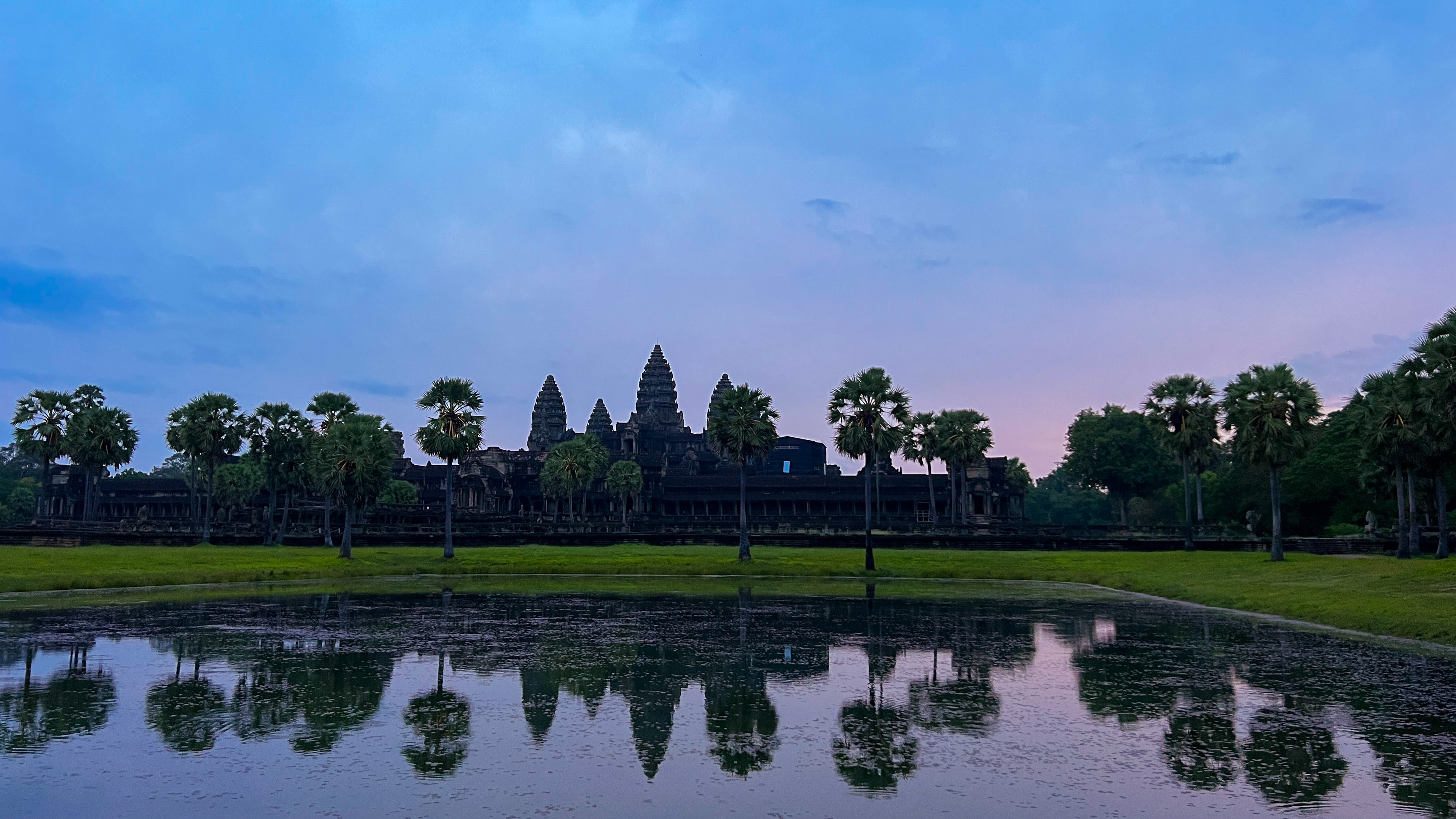 Sunrise in Angkor Wat